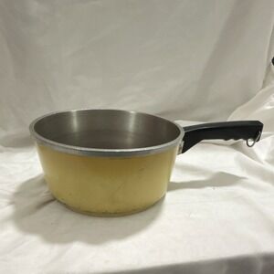 Club Yellow Enamel Aluminum Saucepan Single Handle